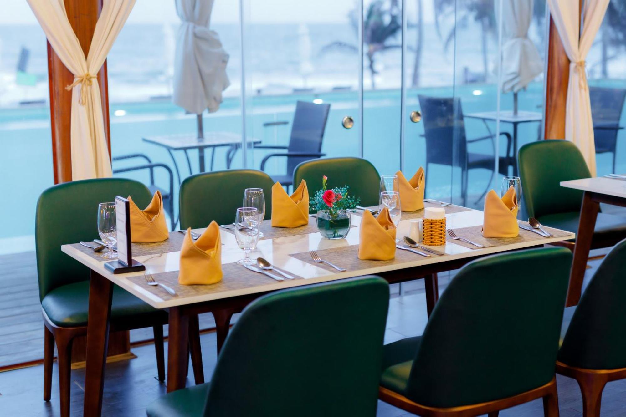Villa Del Sol Beach Resort & Spa Фан Тиет Екстериор снимка