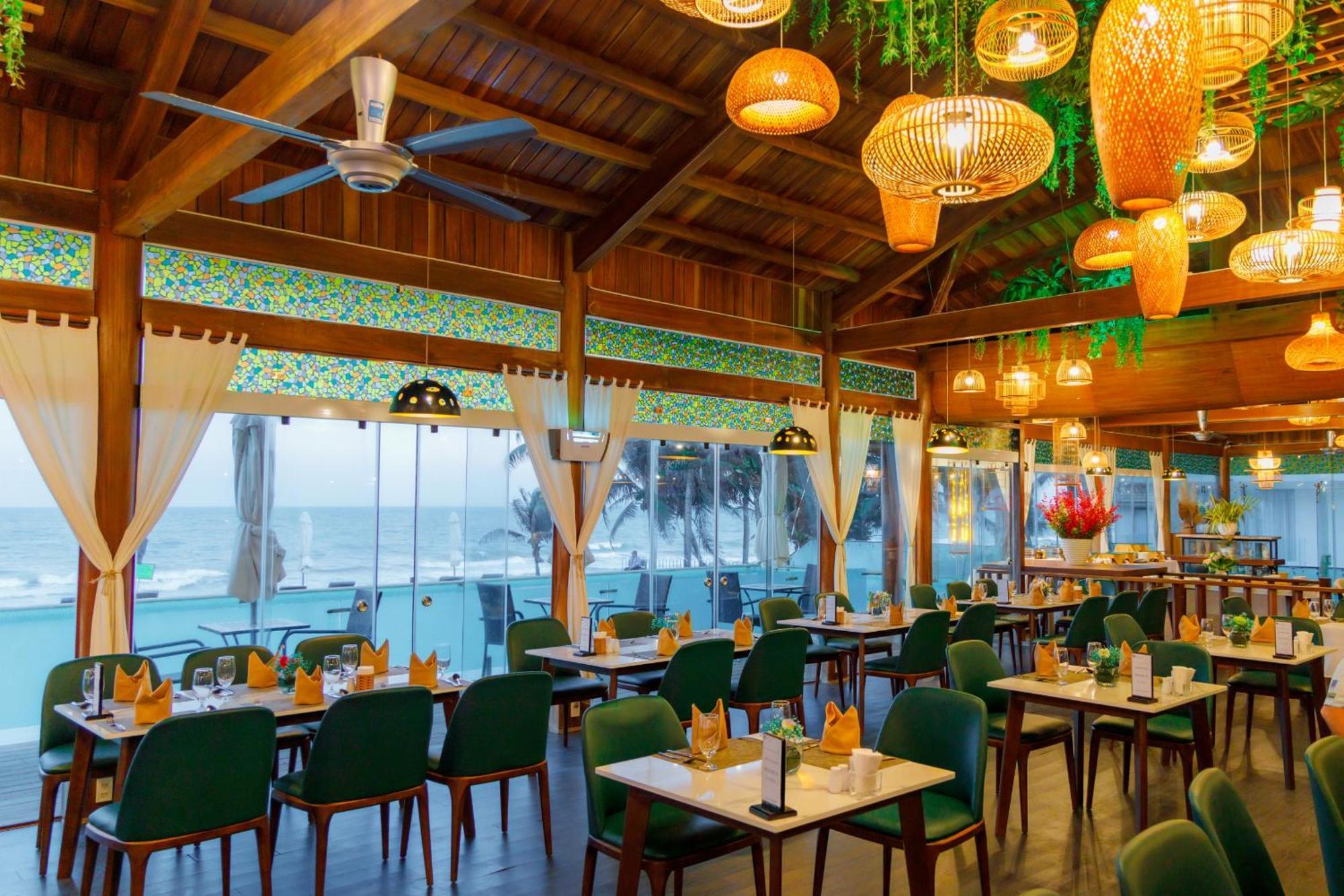 Villa Del Sol Beach Resort & Spa Фан Тиет Екстериор снимка